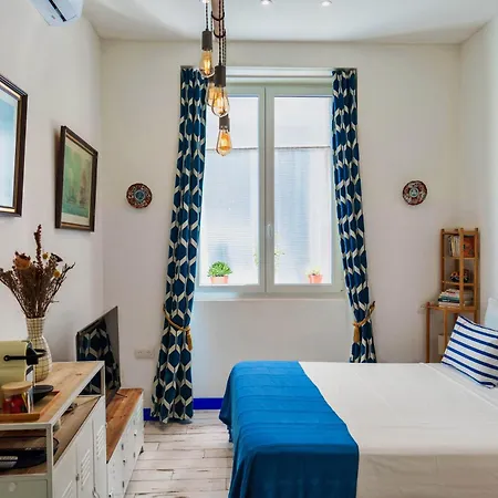 Travel 24m2, 120m Vieux-port ,clim , Wifi ,acces Autonome Avec Code Apartment